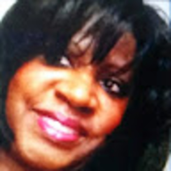 Meet your Posher, Theresa - Picture 1 of 1